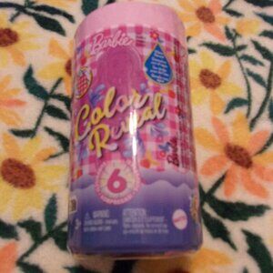 Barbie Color Reveal Gingham Picnic Series Surprise Doll New in package